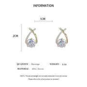Boucles d’Oreilles Croix Géométriques avec Micro-Strass – Élégance &amp; Raffinement